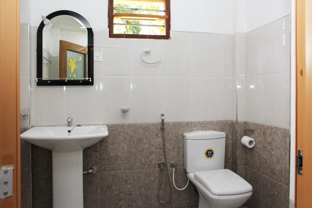 Senith Guest House Мірісса Екстер'єр фото